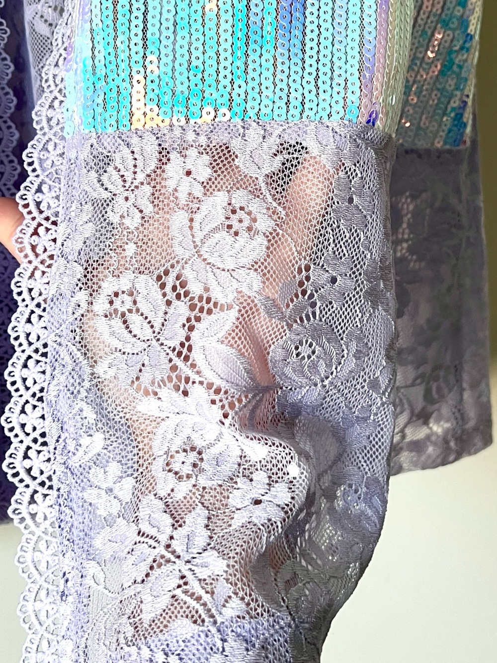 Lavender Floral Lace Sequin-Panel Duster Vest - Picture 3 of 5